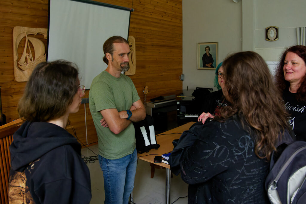 Conversation with students 